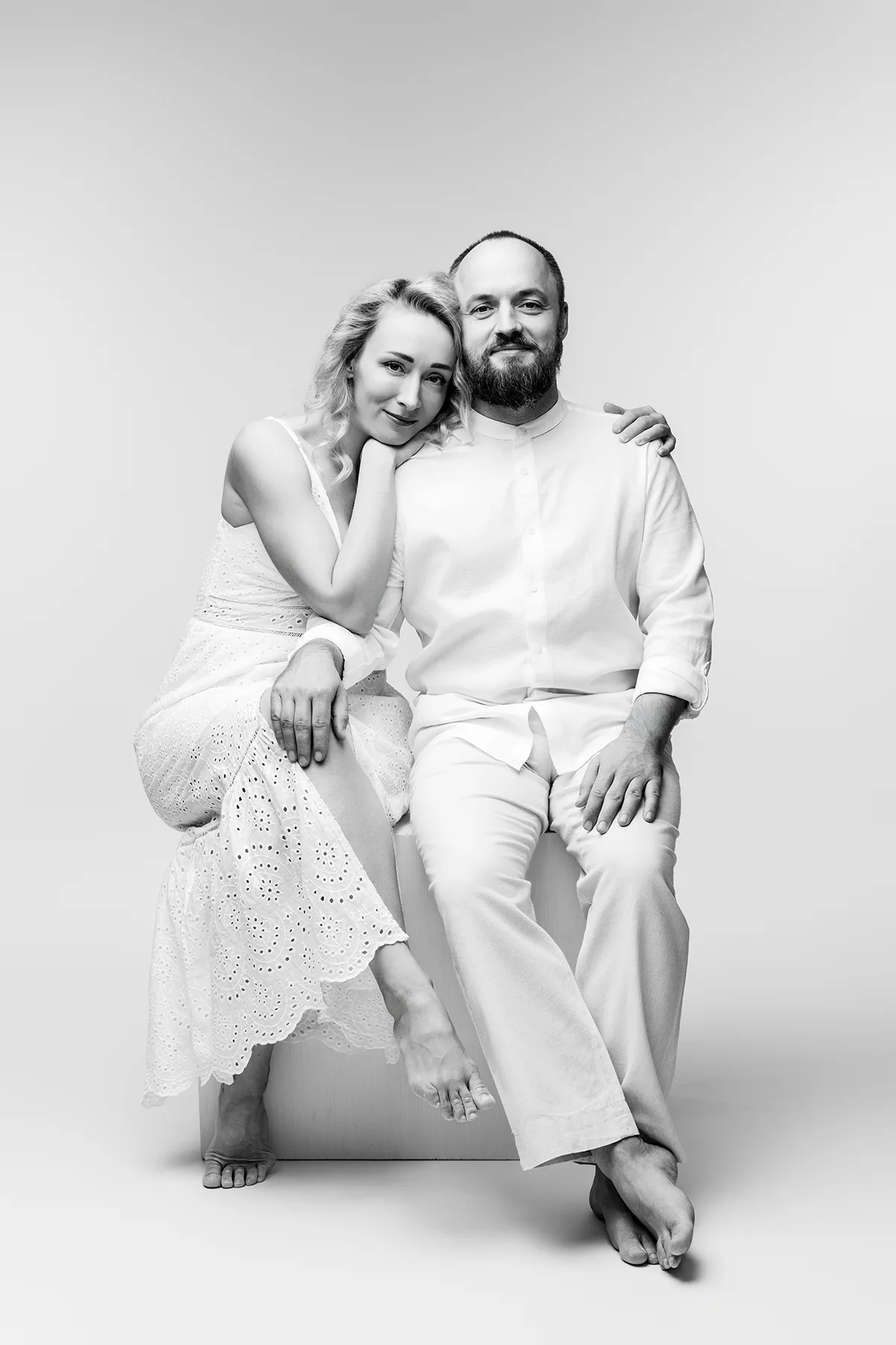 Couples portrait details