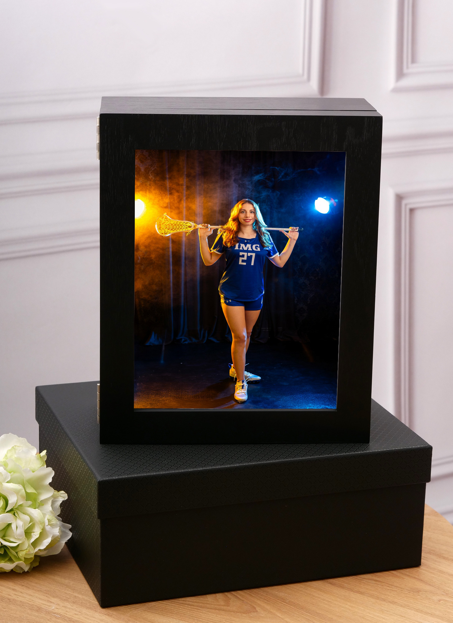 Sports portrait display box featuring lacrosse player